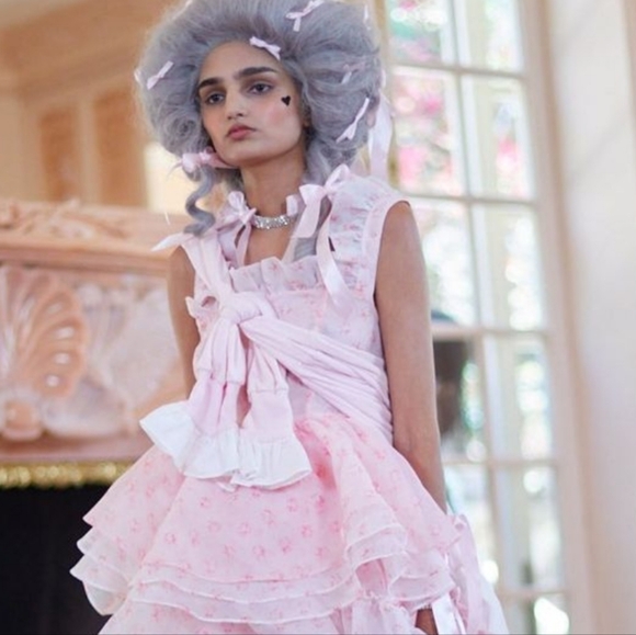 Selkie Peony Parfait Poet Top - Picture 9 of 16